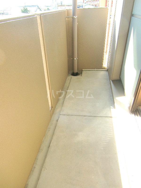 13/21 バルコニー