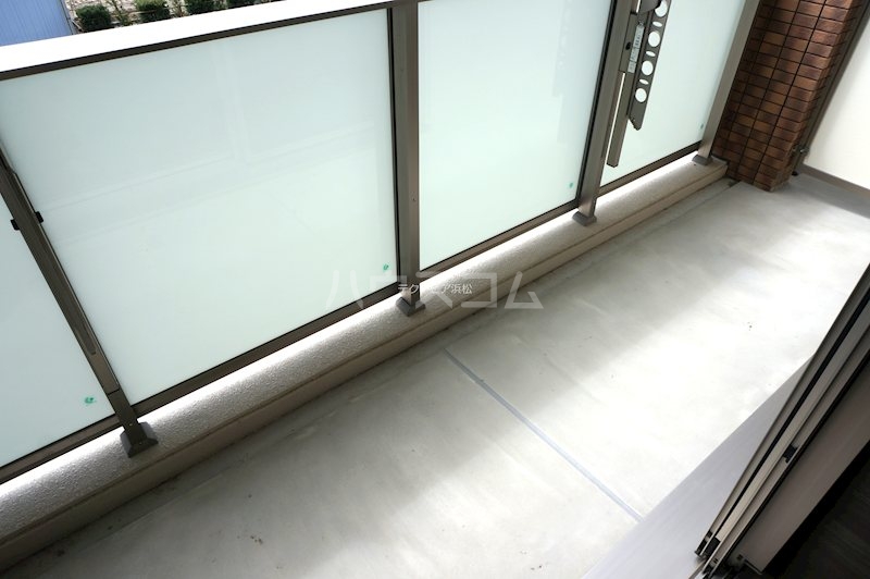 15/28 バルコニー