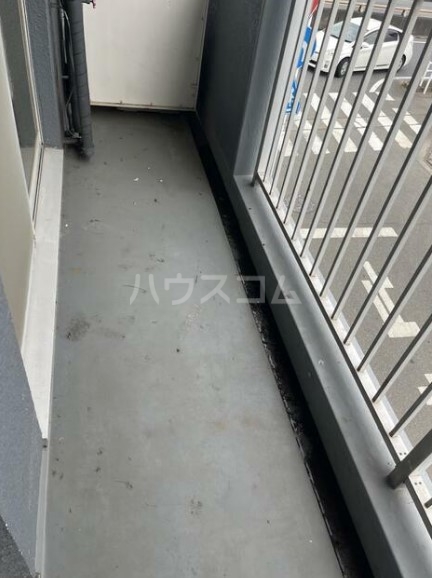 13/23 バルコニー