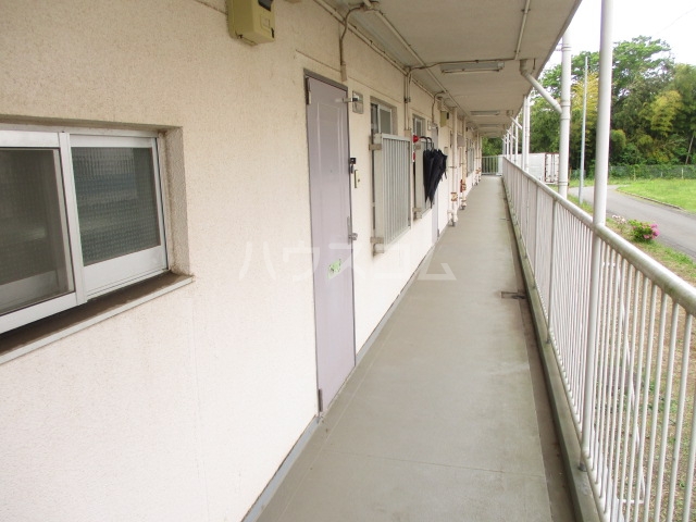 19/23 エントランス