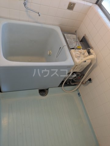 19/30 浴室