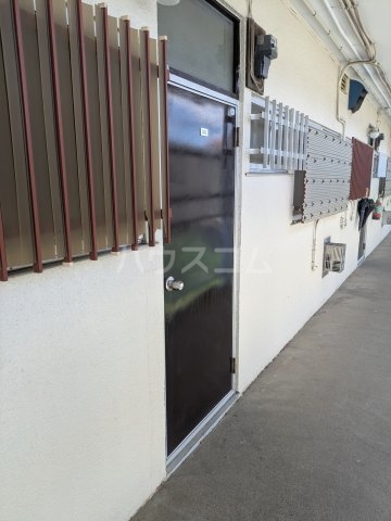 14/30 玄関