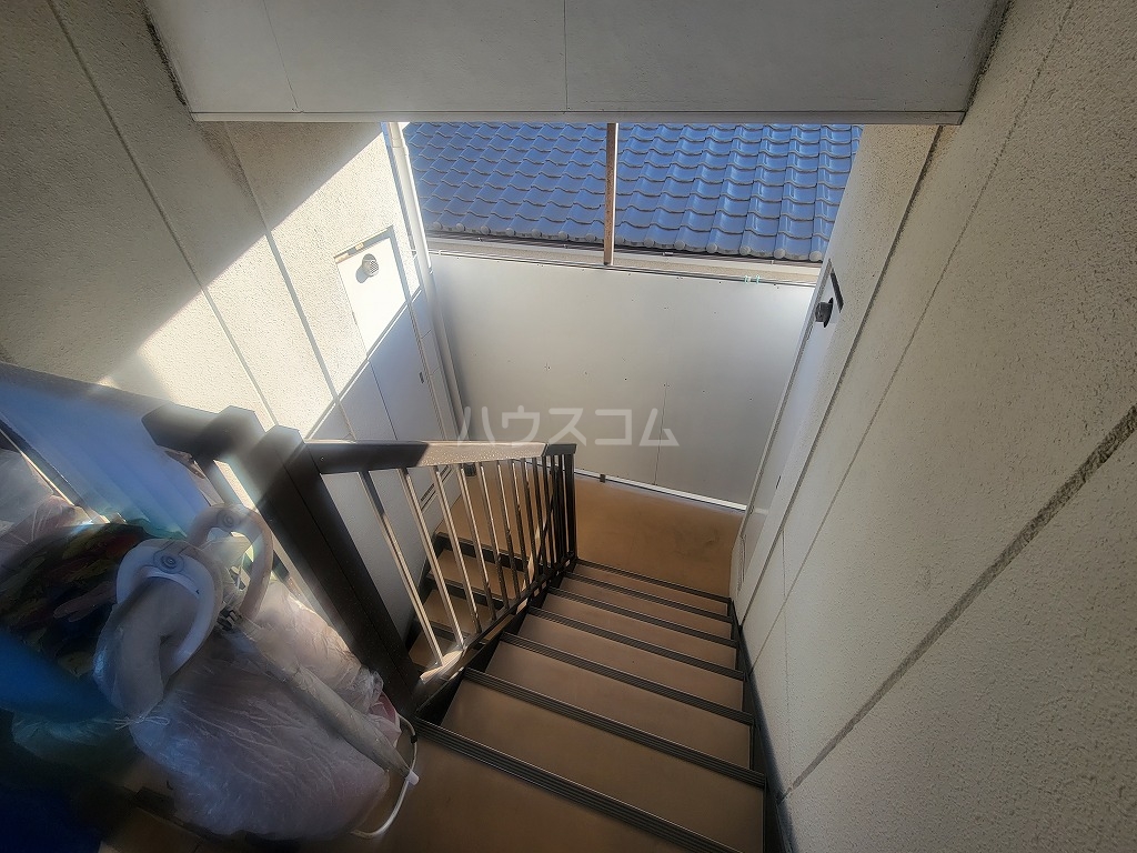 23/30 バルコニー