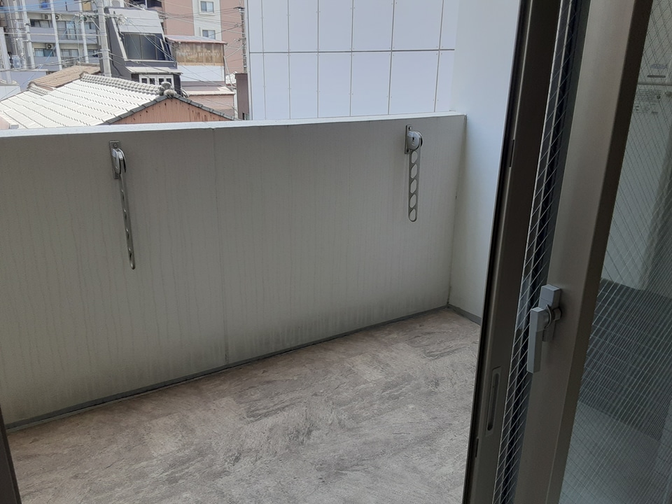 17/30 バルコニー