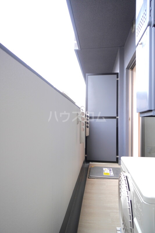 14/25 バルコニー