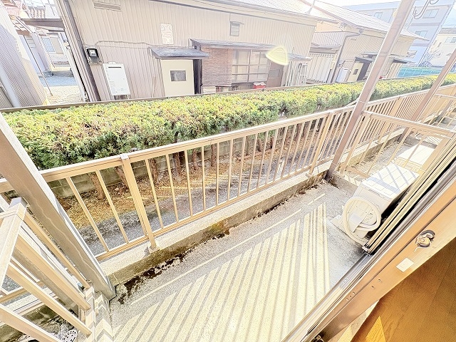 13/25 バルコニー