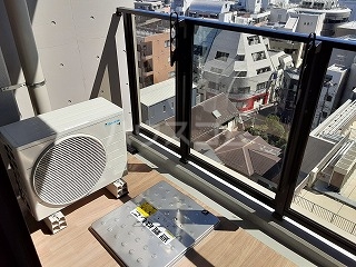 23/30 バルコニー