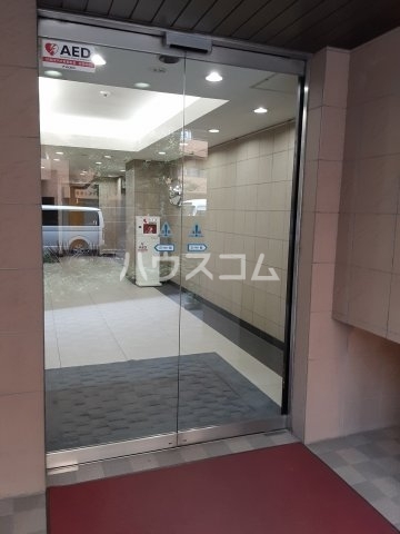 20/28 エントランス