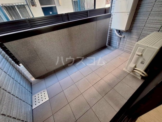 25/30 バルコニー