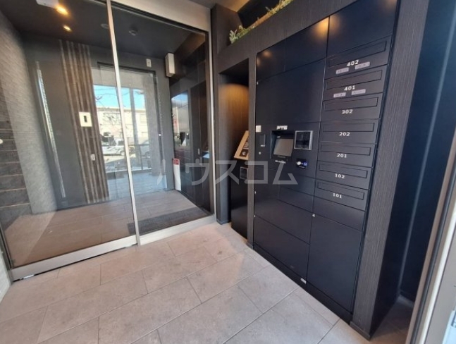 29/30 エントランス