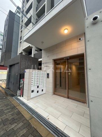 20/30 エントランス