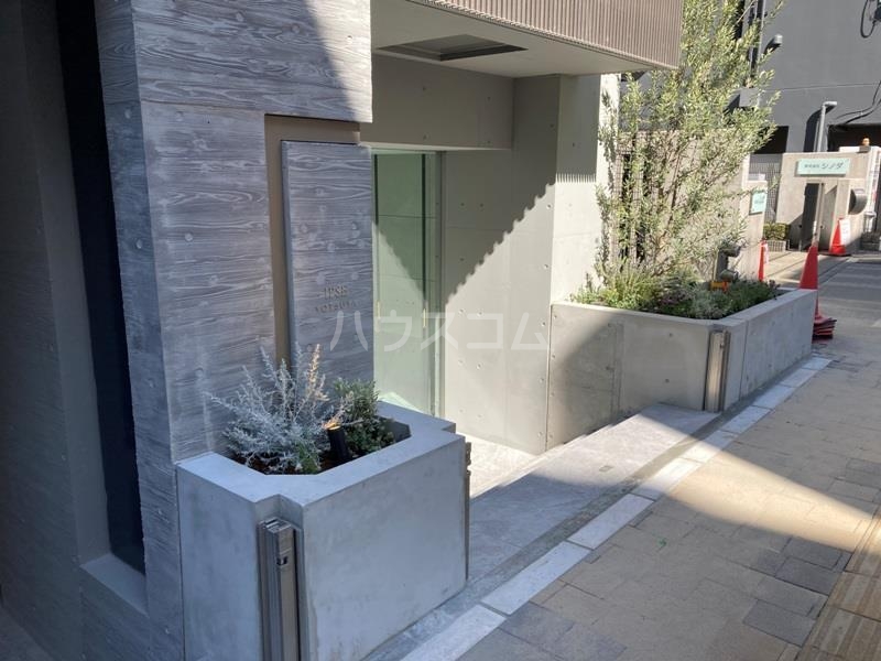 14/24 エントランス