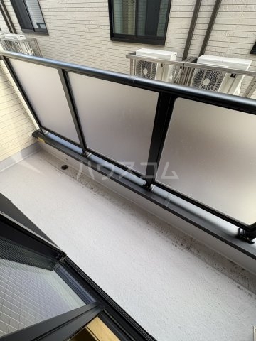 27/30 バルコニー