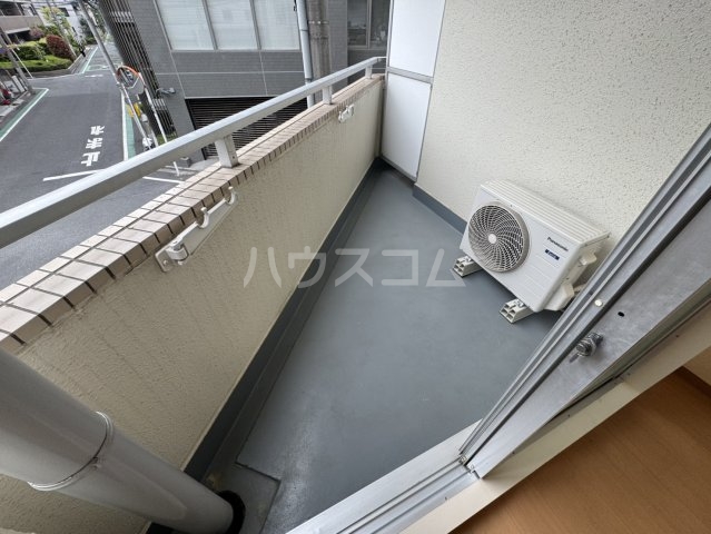 17/27 バルコニー