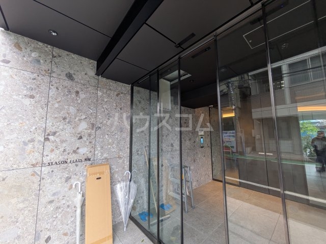 2/4 エントランス