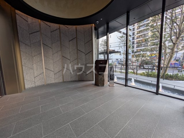 29/30 エントランス