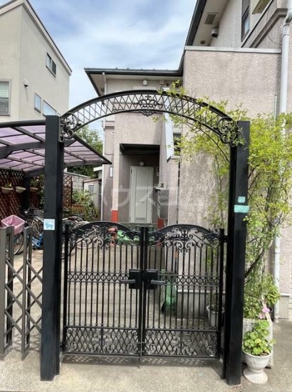 25/25 エントランス