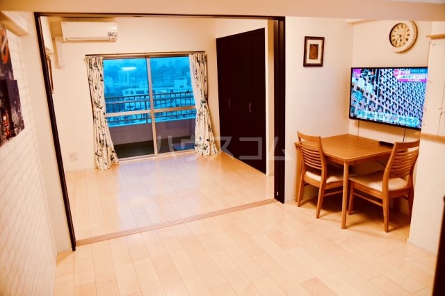 5/30 リビング/ダイニング