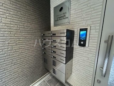 14/18 エントランス