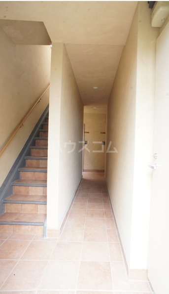 15/21 エントランス