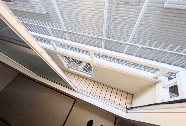 14/22 バルコニー