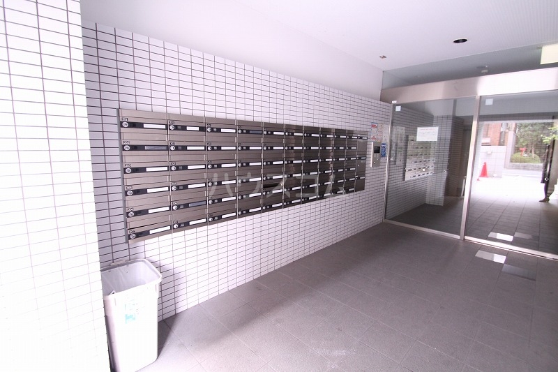 14/21 エントランス