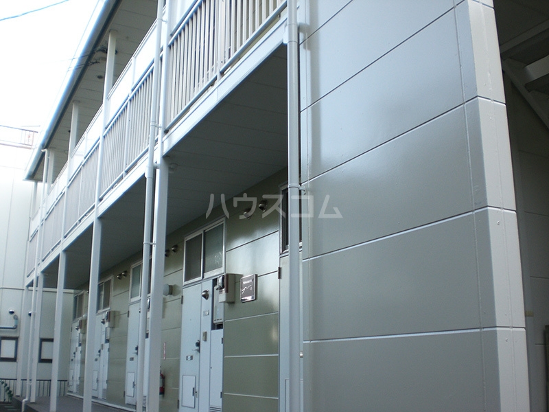 19/19 エントランス