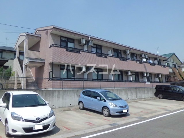 14/23 駐車場