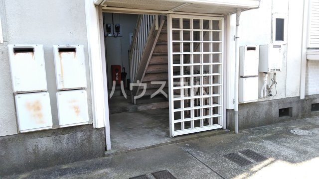 29/30 エントランス