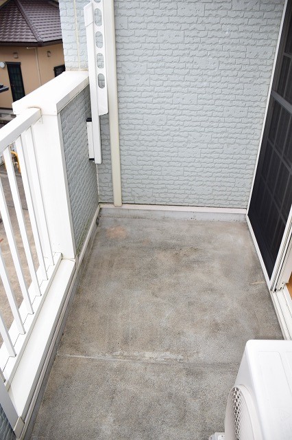 18/28 バルコニー