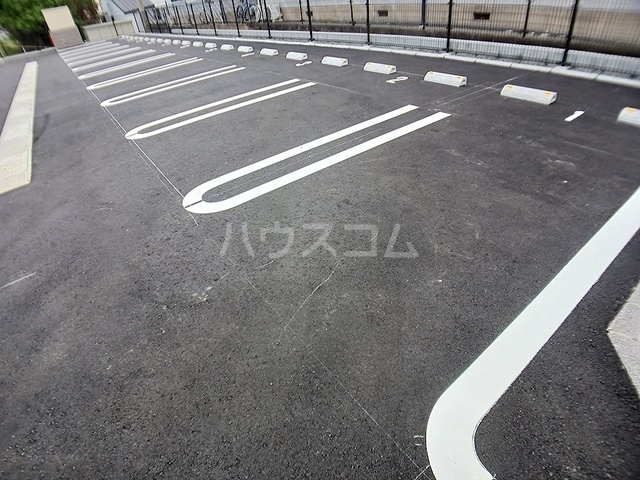 2/8 駐車場