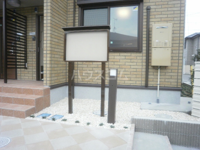 15/26 エントランス