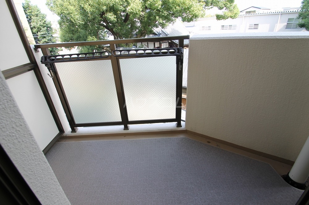 15/28 バルコニー