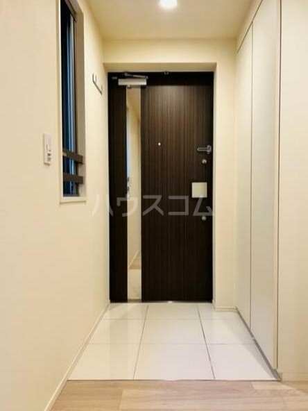 13/30 玄関