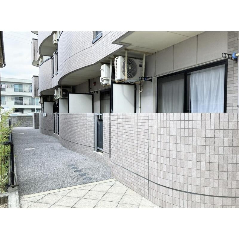 21/30 バルコニー