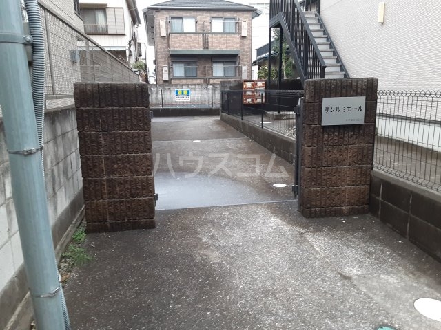 20/29 エントランス