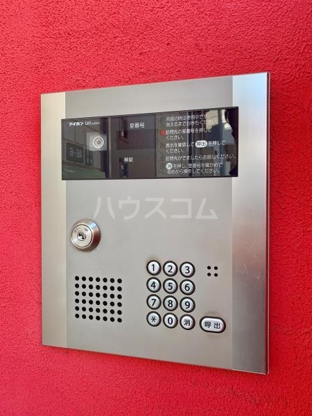 19/25 エントランス