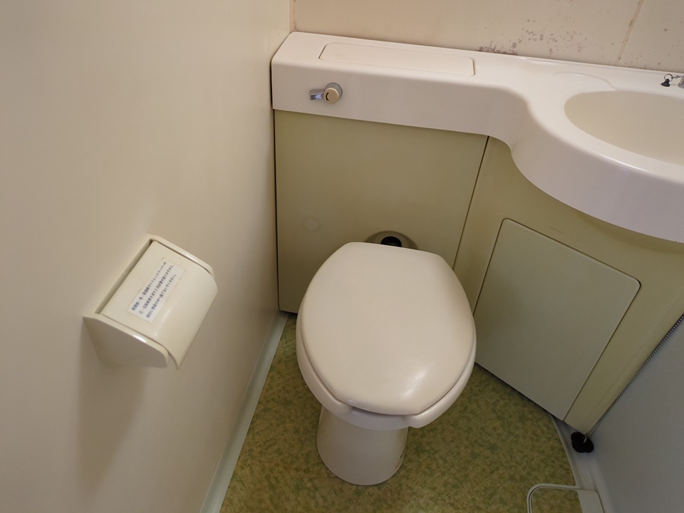 14/30 トイレ