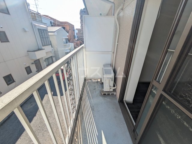 15/28 バルコニー