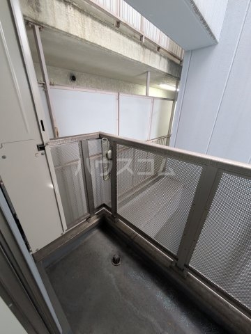 15/30 バルコニー