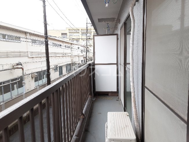 19/29 バルコニー