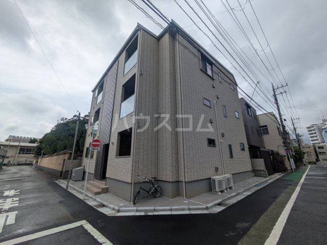 2/30 外観