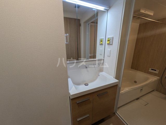 18/30 洗面