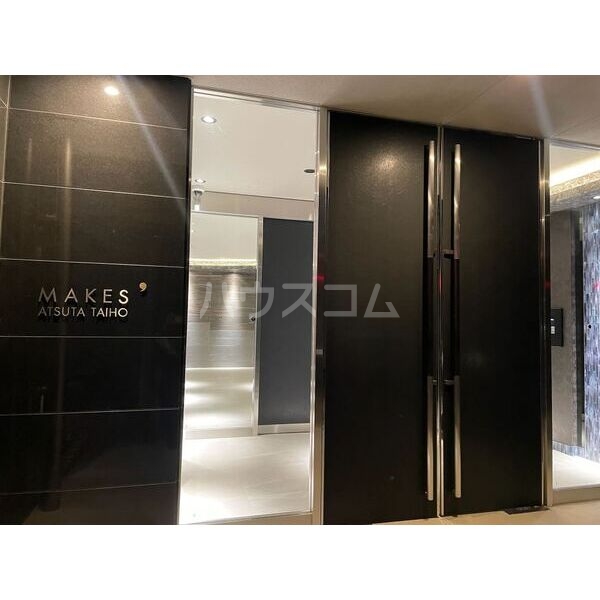 14/22 エントランス