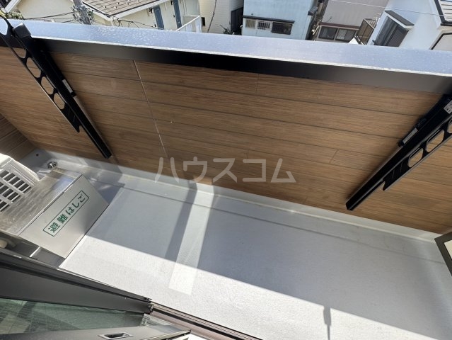 21/30 バルコニー