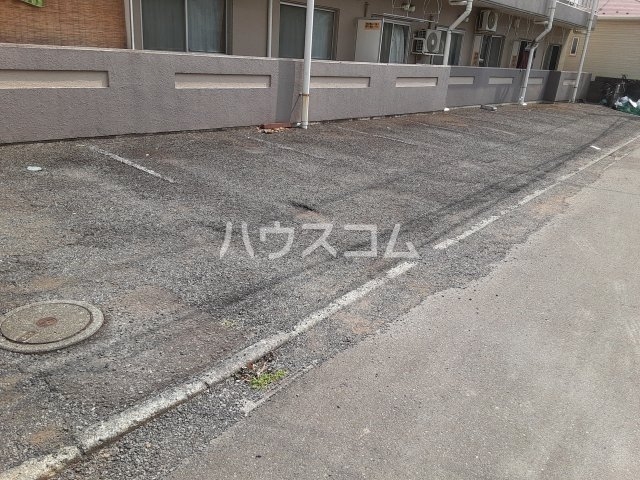 10/13 駐車場