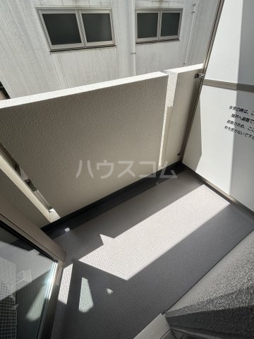21/30 バルコニー