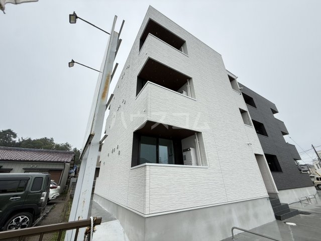 2/30 外観