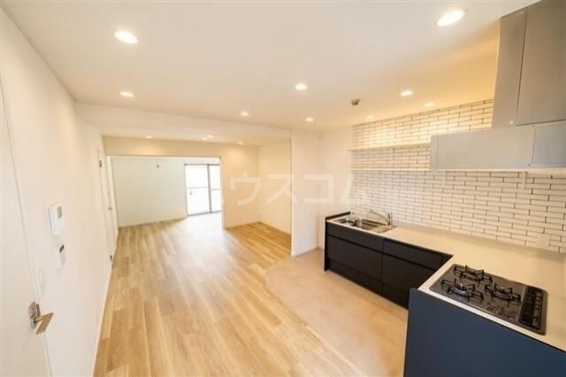 3/7 リビング/ダイニング