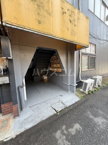 29/30 エントランス